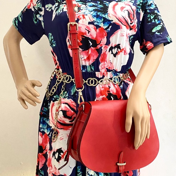 SOLD Dooney and bourke alto saddle crossbody - Picture 9 of 11